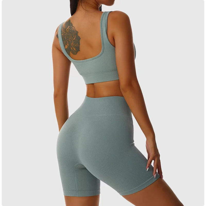 Conjunto Esportivo Feminino Yoga – Top Cropped e Shorts Sem Costura